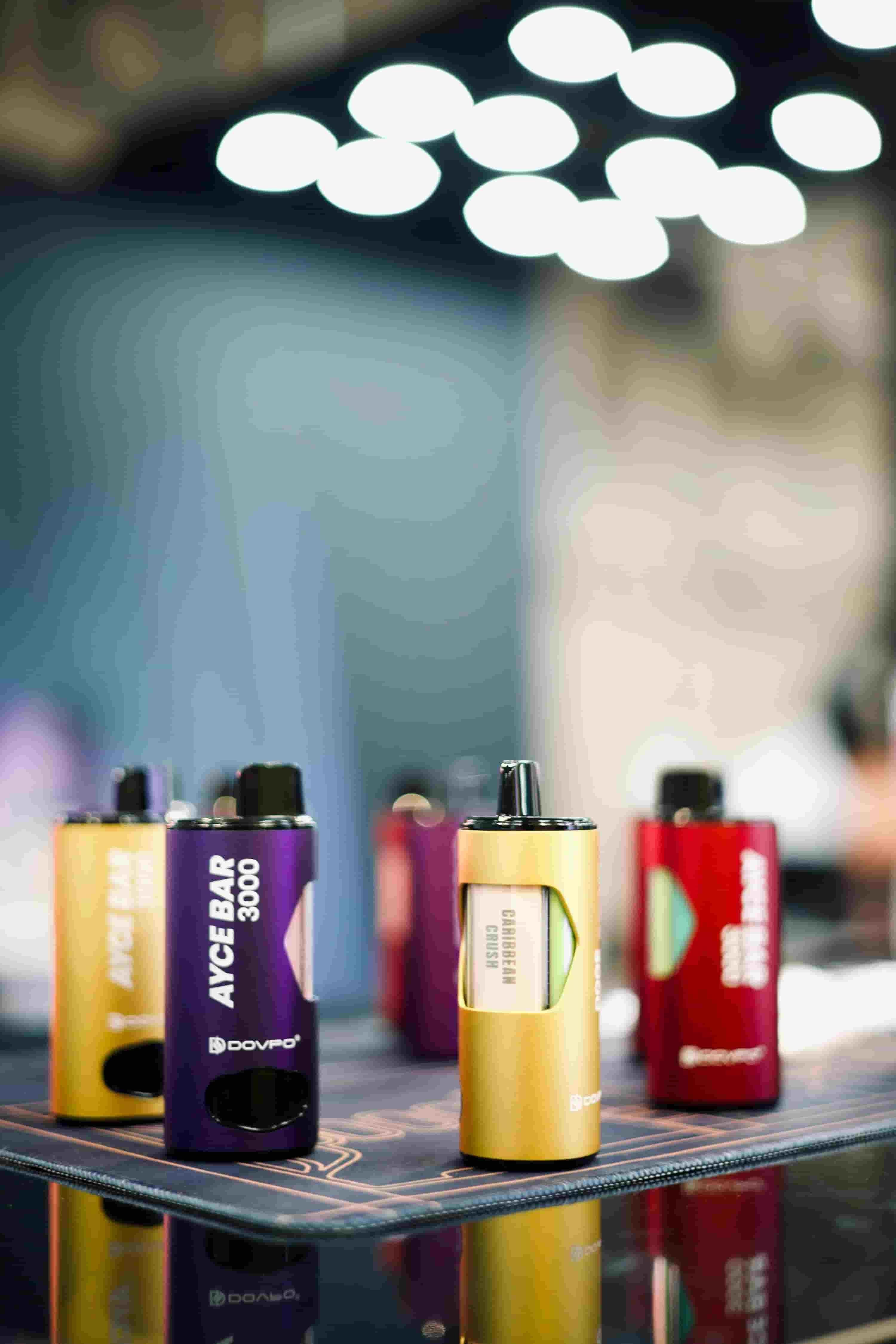 e-cigaretta bolt vs century e Which Vaping Choice Offers Better Battery Life Flavor and Value